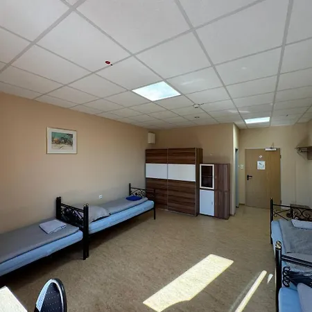 Monteur Kreisel Hotel *