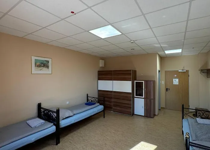 Monteur Kreisel Hotel *