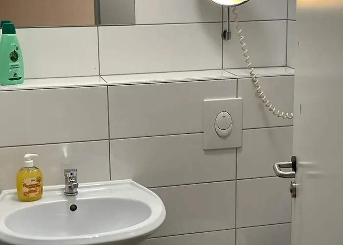 Monteur Kreisel Hotel